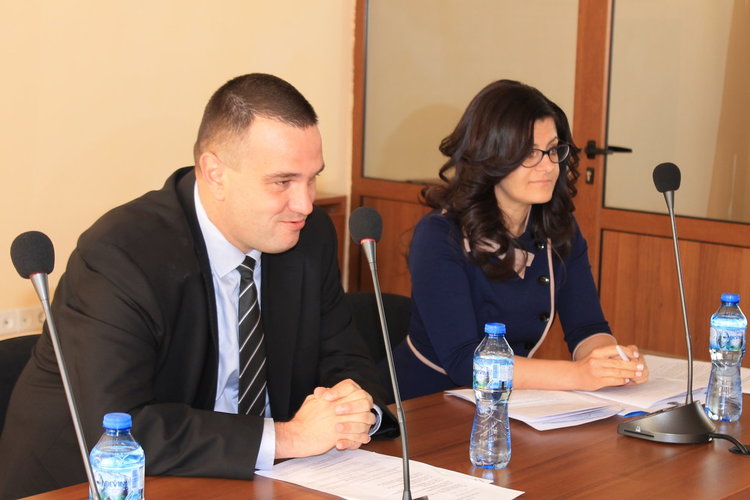 Областният управител получи подкрепата за борба с конфликта на интереси