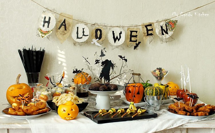 Неделино с парти на площада за Хелуин