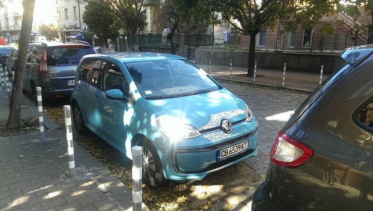 SPARK - споделените електромобили са вече в София