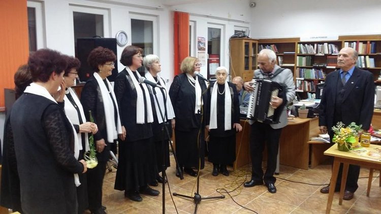 Поздрав към Шарков отправиха жените от клуб "Наука"