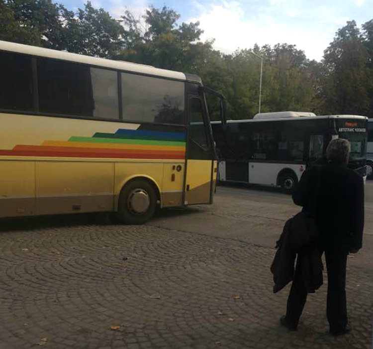 Asenovgrad.NET Автобусите за Пловдив ще продължат да тръгват от временната спирка до жп гарата.