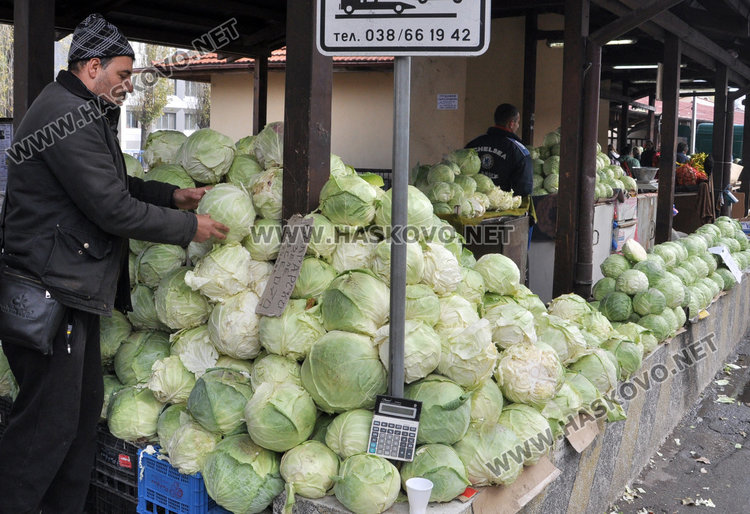 В сезона на туршиите зелето се харчи, като топъл хляб