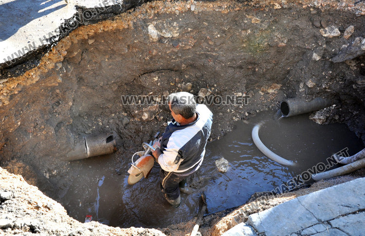 Част от Хасково без вода заради авария