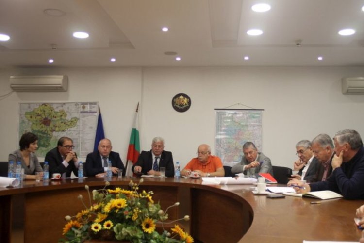 Подхващат новото кръгово на изхода на Асеновград, стартират процедурите за изграждане и на кръгово към Долни и Горни Воден