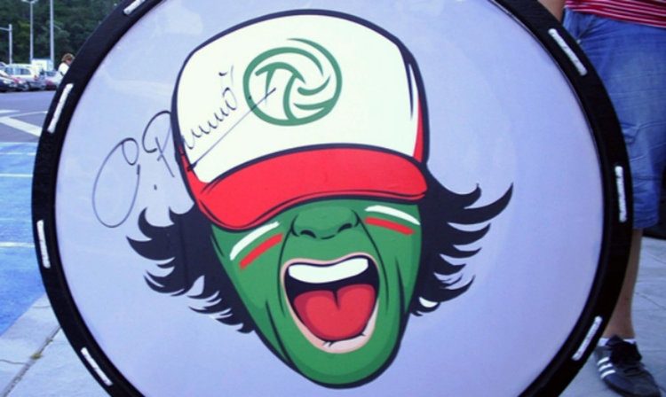 "Фенове ЗА българския волейбол" с дарителски жест към ВК Тополово