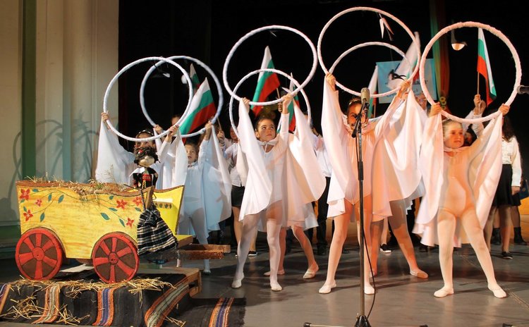 СУ „ Й. Йовков“ почете своя патрон с Национален конкурс