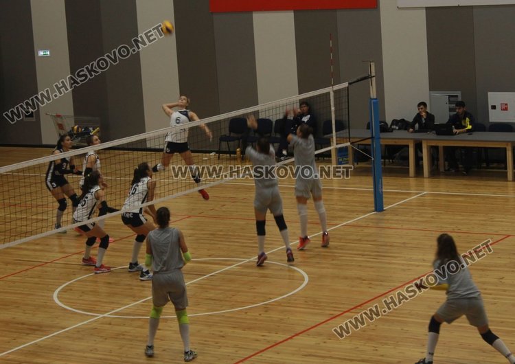 ВК "Раковски" се наложи над "Левски" с 3:1 