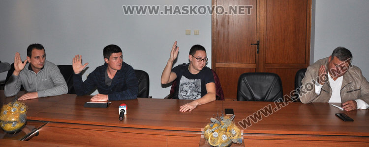 Пари за култура само с формуляр за участие, сдружението на Шалапатов отказа 5 бона