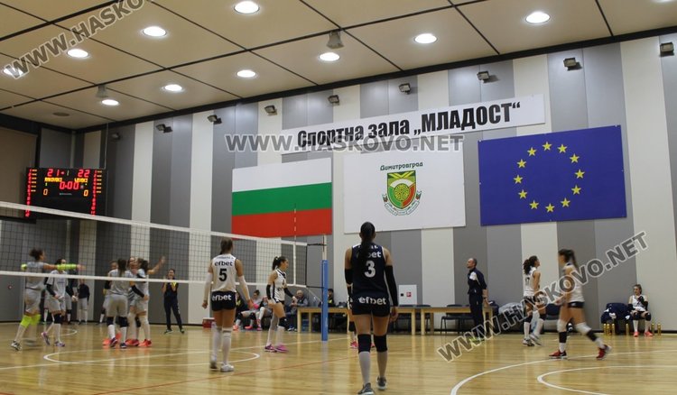 ВК "Раковски" се наложи над "Левски" с 3:1 