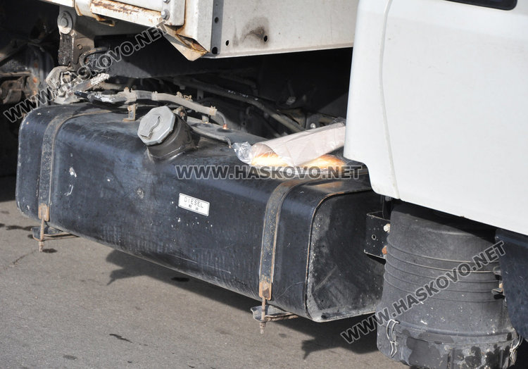 Възрастен хасковлия в болница след сблъсък с камион до пазара