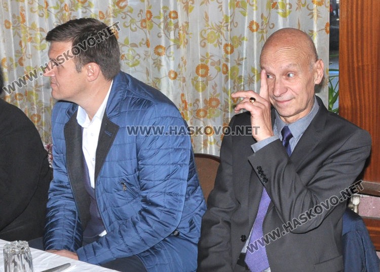 Кмет и областен отбелязаха 15 години клуб „Родолюбие“