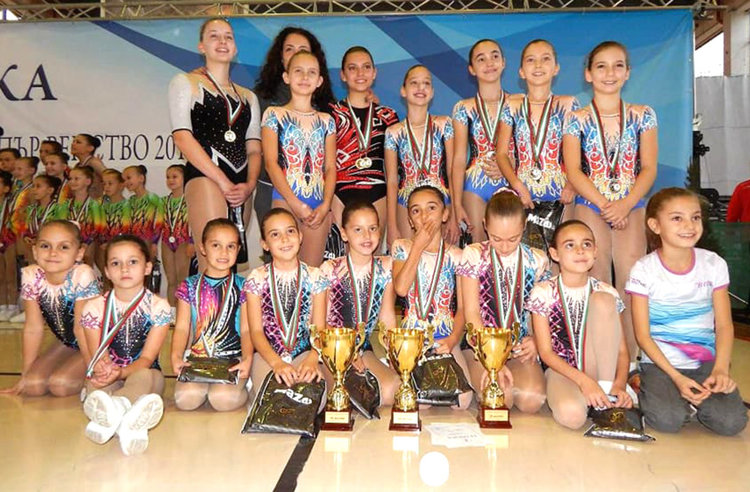 “Виолена“ и Мега спорт“ с 24 медала и 6 купи от Държавното първенство