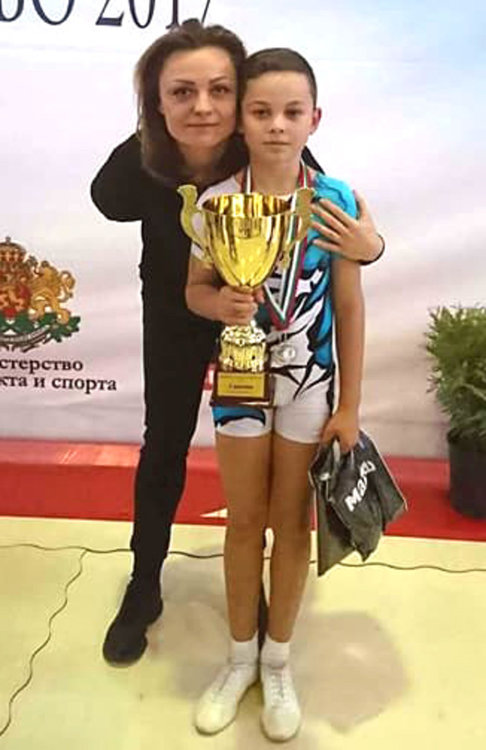 “Виолена“ и Мега спорт“ с 24 медала и 6 купи от Държавното първенство