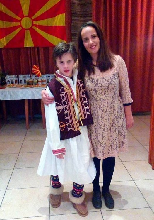 Младежи със синдром на Даун представят пиесата "Звездна сцена" в РДТ