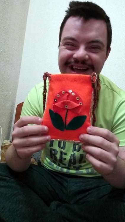 Младежи със синдром на Даун представят пиесата "Звездна сцена" в РДТ