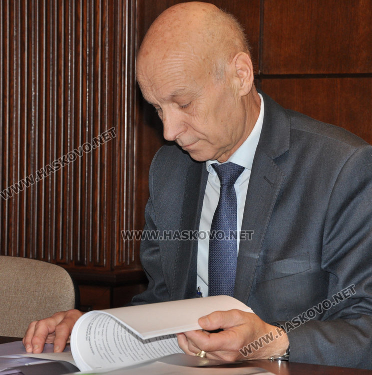 Жега в ОбС Хасково: Потвърдиха парите за спорт и култура. Кметът: Ще видим