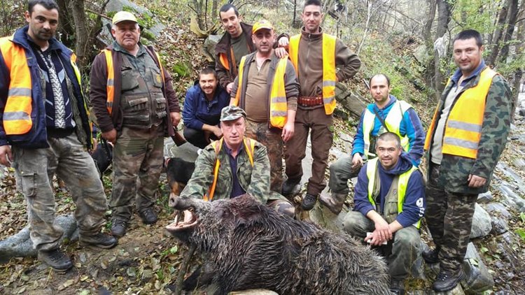 Глиган с 25-сантиметрови глиги отстреляха в „Кечи кая“