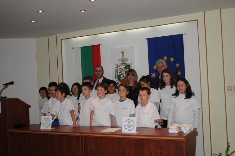 Над 20 деца от Смолян ще се обучават в Детската полицейска академия