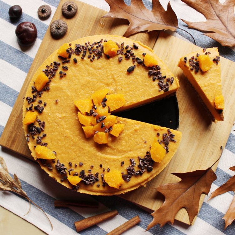 От днес започват Коледните пости