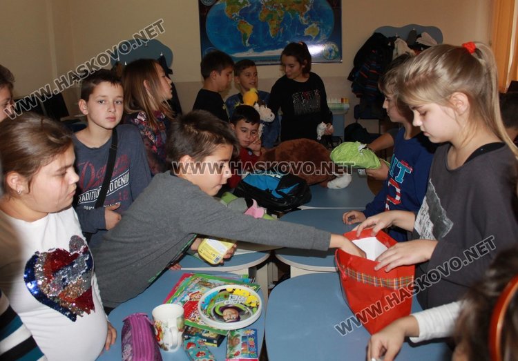 Славейковци с благороден жест към свой съученик