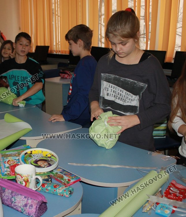 Славейковци с благороден жест към свой съученик