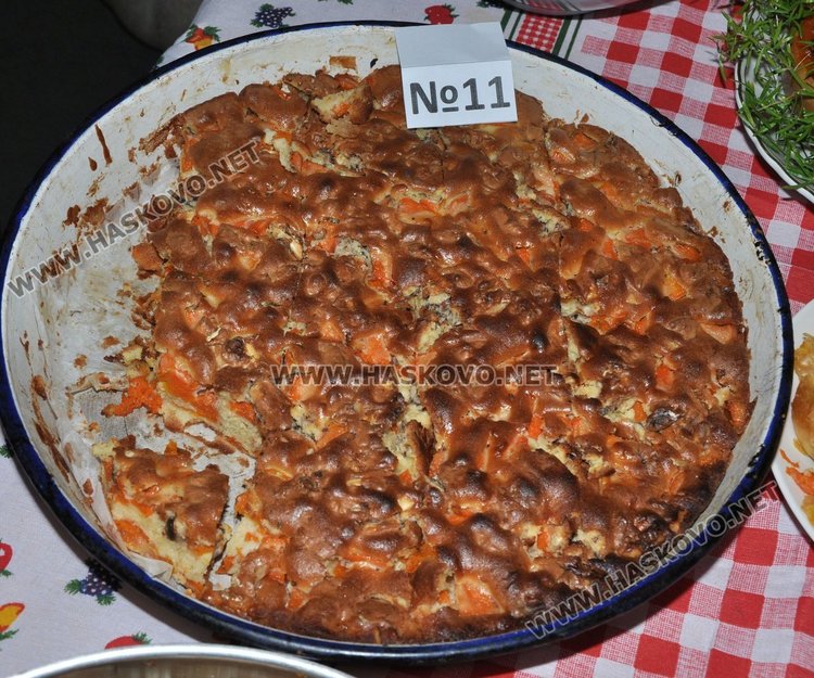 Майсторка на тиквен пай обра наградите от кулинарен конкурс в Долно Белево