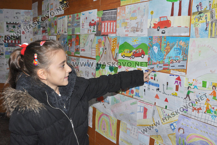 Памет за жетвите на Черния Великден, 1300 деца: Спрете войната на пътя 