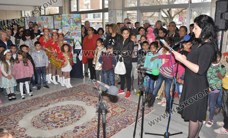 Памет за жетвите на Черния Великден, 1300 деца: Спрете войната на пътя 