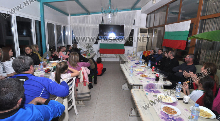 България ликува: Григор Димитров триумфира с купата в Лондон