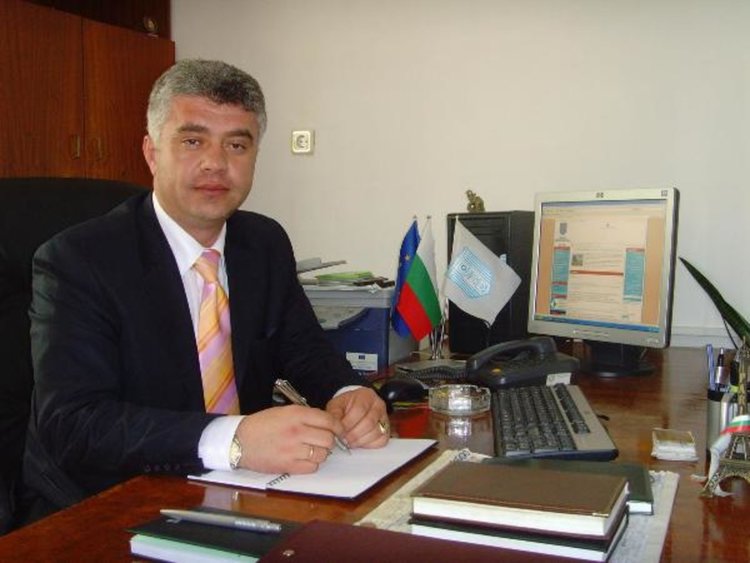 Сунай Хасан