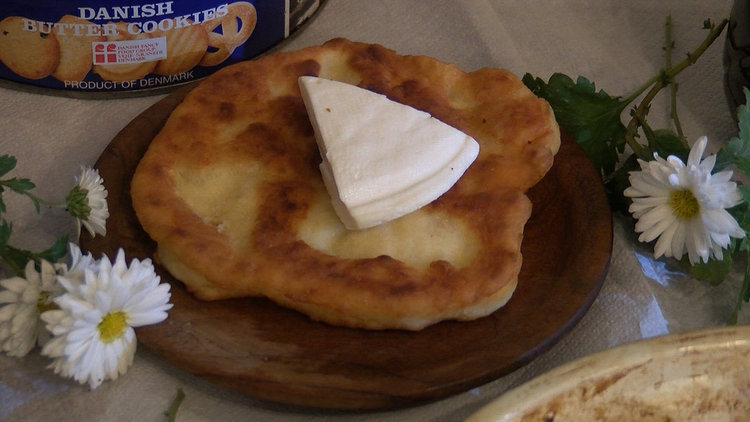 Тракийки с кулинарна изложба за Деня на християнското семейство