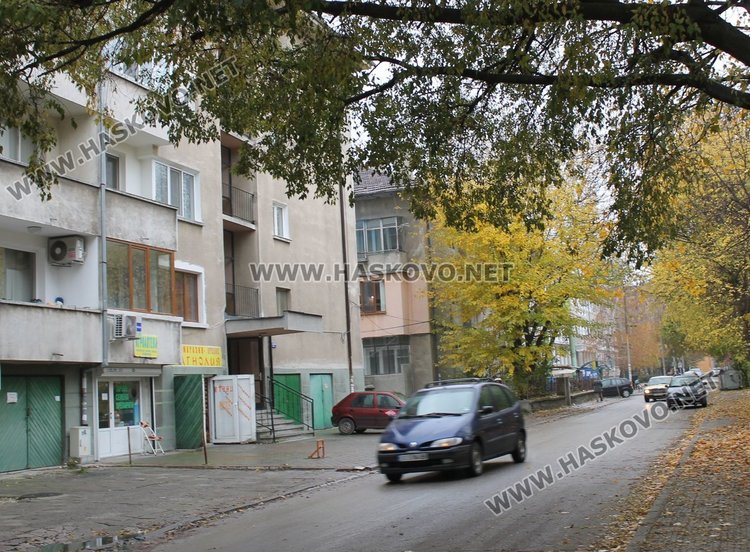 От ОП ОКДПО коментираха, че живеещите разполагат със свои паркоместа