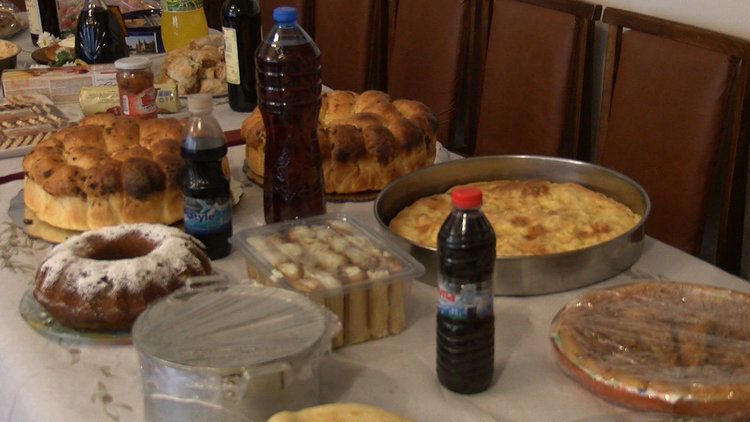 Тракийки с кулинарна изложба за Деня на християнското семейство