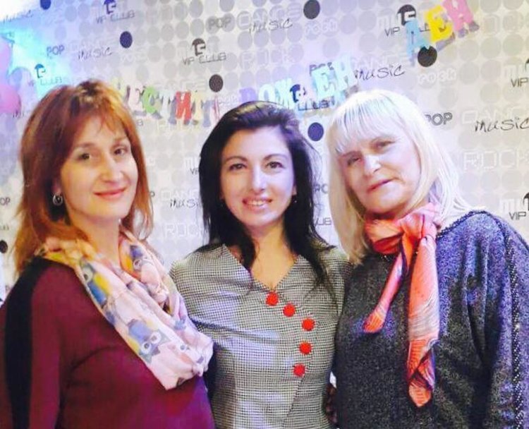  Жените социалистки отбелязаха Деня на християнското семейство