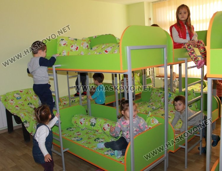 Общо 128 са обновените легла в три градини, казаха от Общината