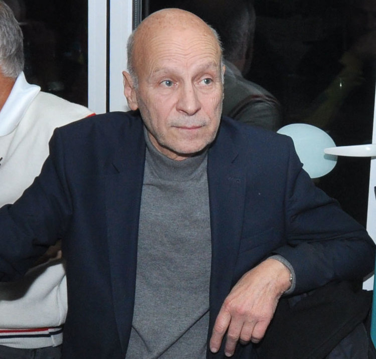 Кметът Добри Беливанов вкара в съда парите за спорт и култура