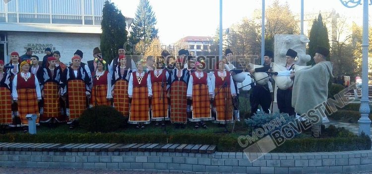 Валя Балканска и кмета на Златоград откриха паметник на Делю хайдутин