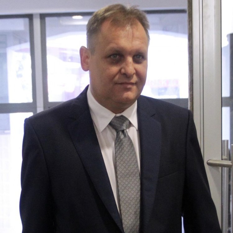 Новият председател на ВАС започва 7-годишния си мандат