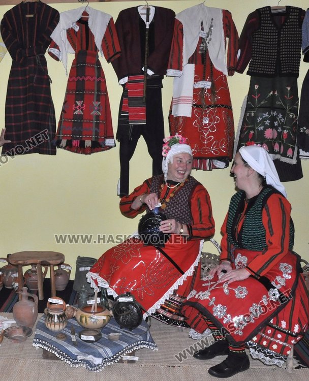 Богата музейна сбирка притежава читалището в Долно Белево