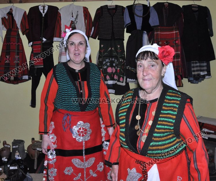 Богата музейна сбирка притежава читалището в Долно Белево