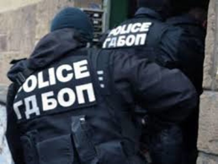 Задържаха трафиканти на женска плът в чужбина за 200 лв. на сеанс