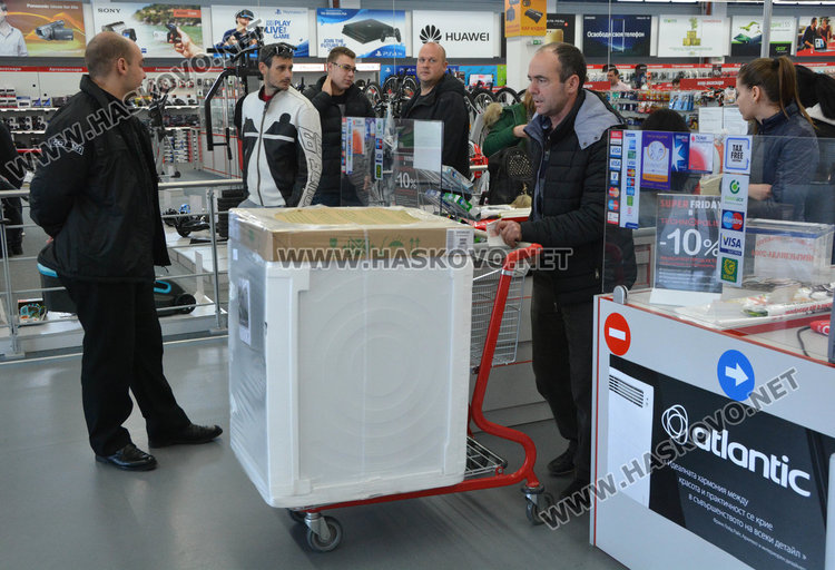 В Черния петък: хасковлии налетяха на телевизори и перални