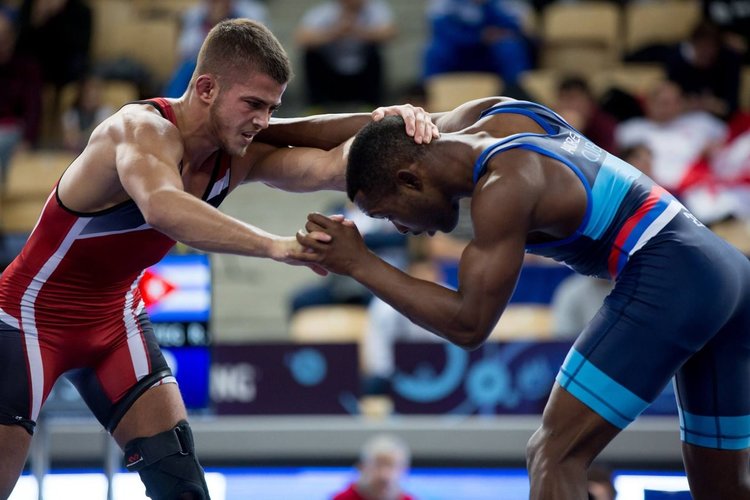 Сребърен медал за Микяй Наим от световното първенство в Полша