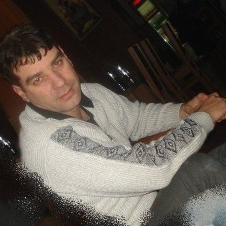 Антон Лозев е основател на първия в страната и Димитровград клуб по рокендрол