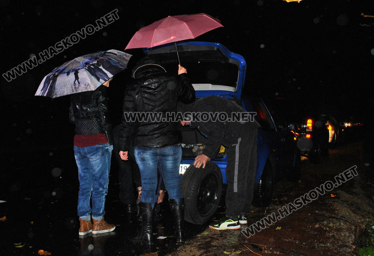 Обезопасиха снощния невидим бордюр – убиец на гуми