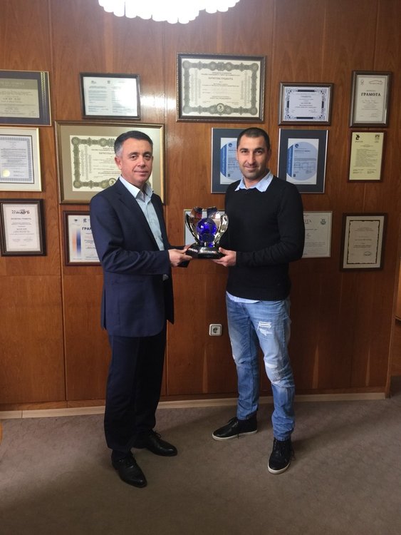 Европейският шампион Пламен Стайков получава Почетен знак – Герб на Община Кърджали