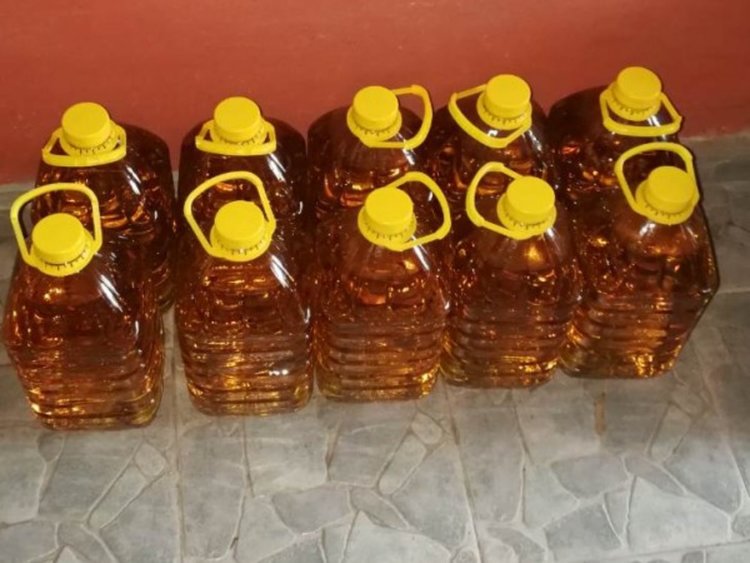 Дават кърджалиец на митничарите за 8 литра ракия