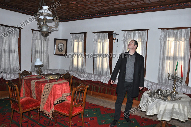 Ученици-гидове ще посрещат туристи в Паскалевата къща, ремонтът приключва