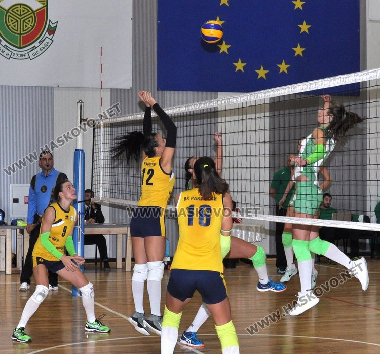 Волейболистките на Димитровград загубиха домакински мач от "Берое"