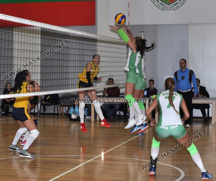 Волейболистките на Димитровград загубиха домакински мач от "Берое"